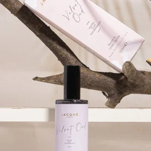 Jacque Velvet Oud Room & Linen Spray